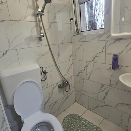2 15 Minutes From Unirii Apartment Bukarest